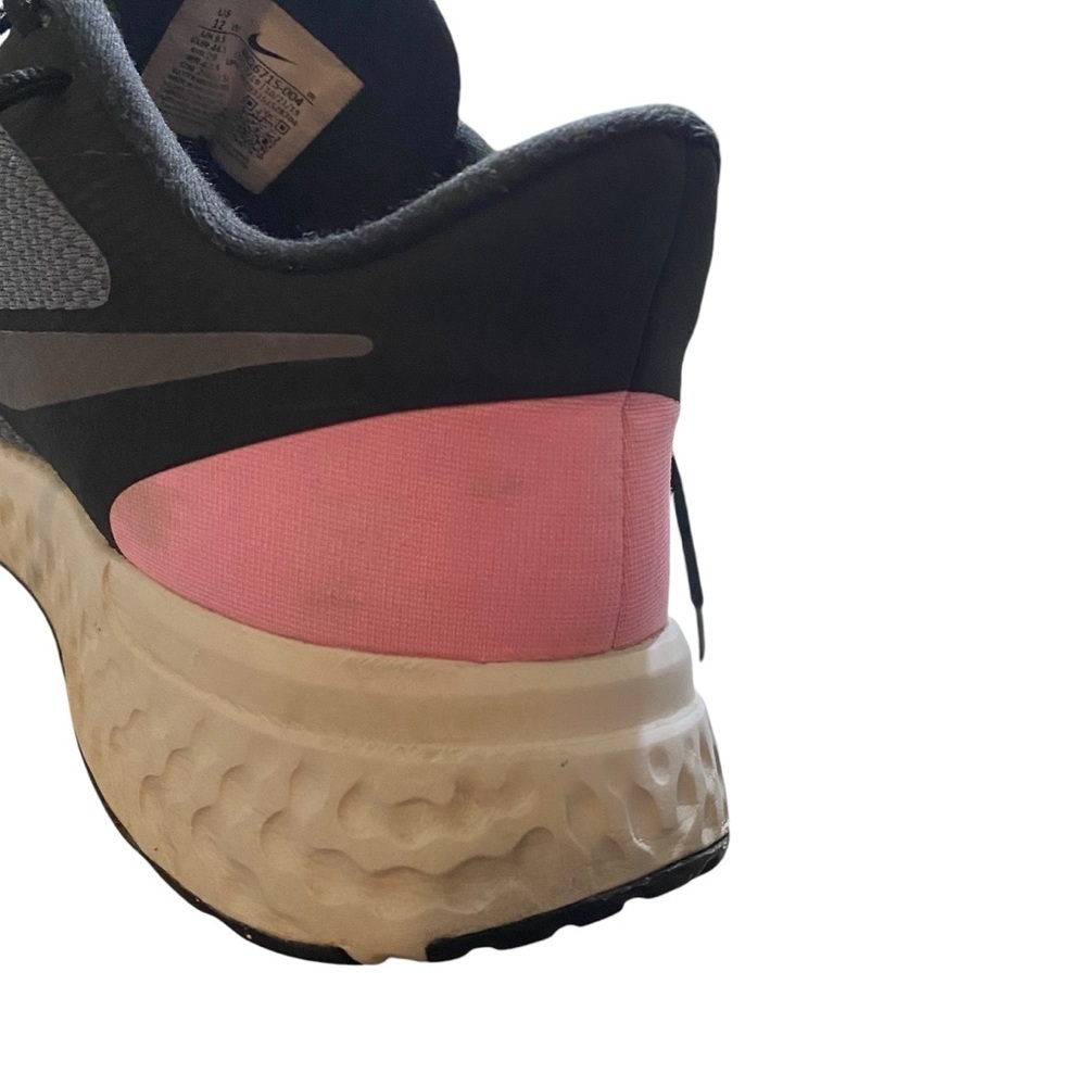Nike Revolution 5 Running Shoes Women’s size 12 W Pink Black and Gray - Picture 13 of 14